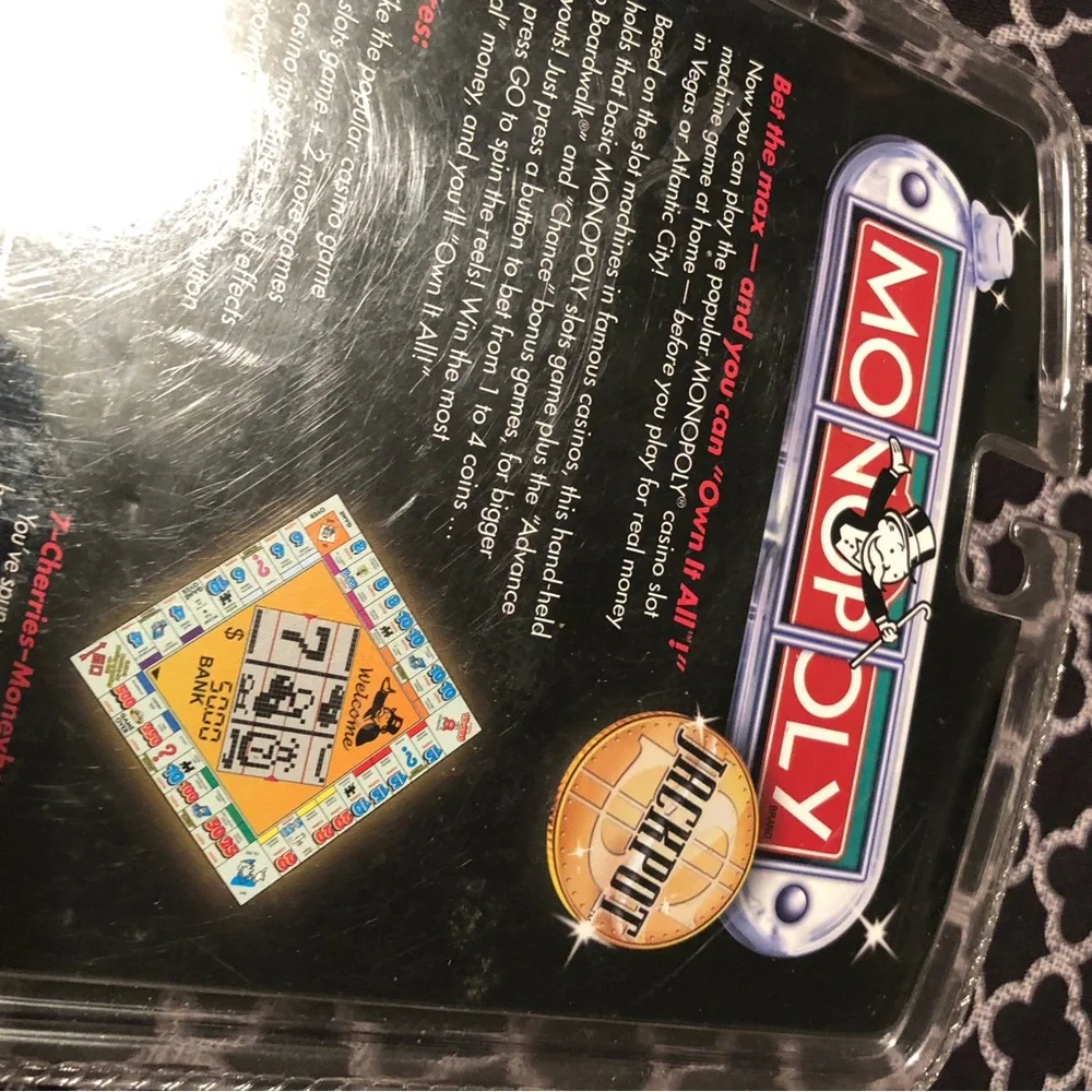1999 Vintage Hasbro Monopoly Electronic Hand Held Brand New & Sealed